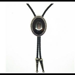 Bolo tie